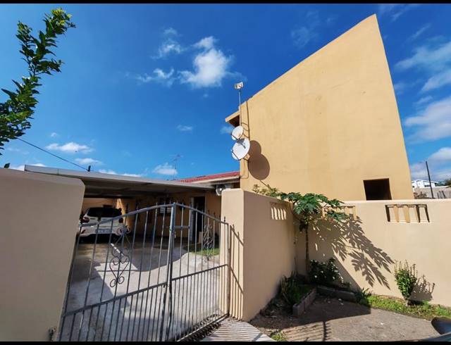 5 BEDROOM HOUSE FOR SALE IN BROOKDALE
